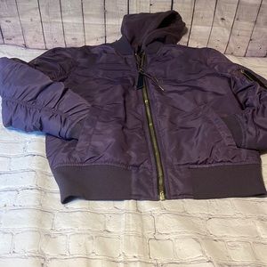 Divided men purple bomber coat size medium preowned
